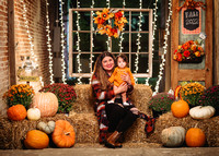 Fall Pictures in the Alley (10.15.22)